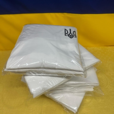 Гуртові замовлення футболок та кепок