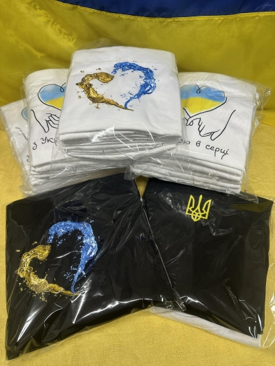 Гуртові замовлення футболок